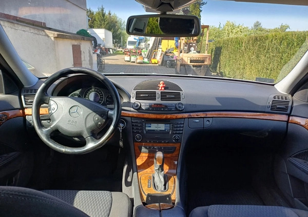 Mercedes-Benz Klasa E cena 17000 przebieg: 387870, rok produkcji 2003 z Żukowo małe 37